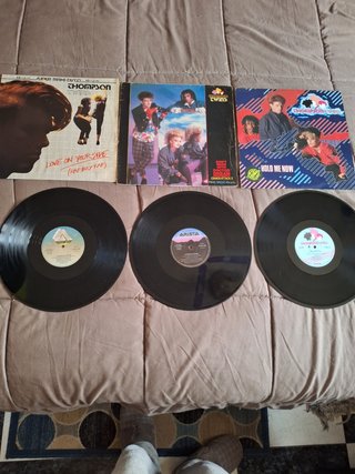 THOMPSON TWINS