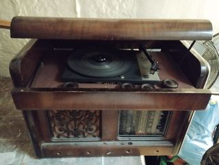 Radio tocadiscos dual 420