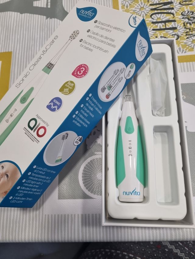 Spazzolino elettrico per neonati 