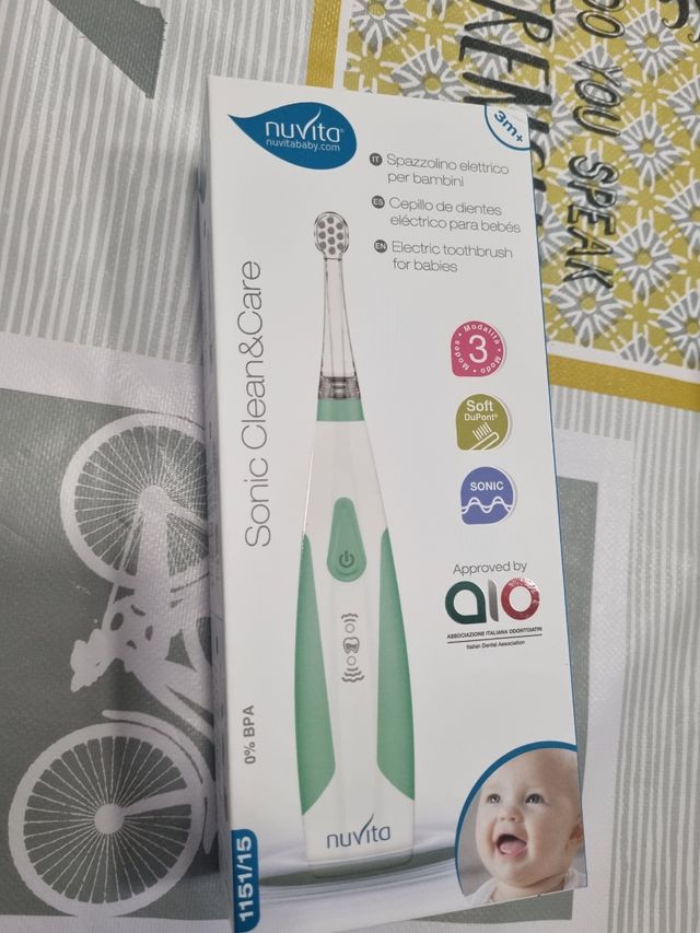 Spazzolino elettrico per neonati 
