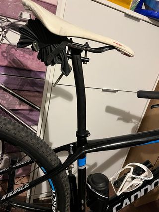 Bicicleta Cannondale de 29 Talla M Carbono 