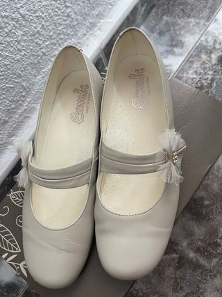 Zapatos de comunión niña Talla 37