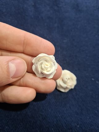 Fiori in cammeo