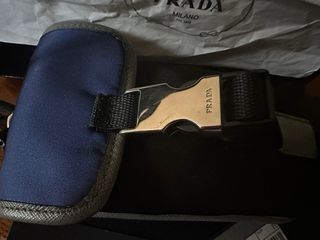 Bolsito Prada unisex Ocasion
