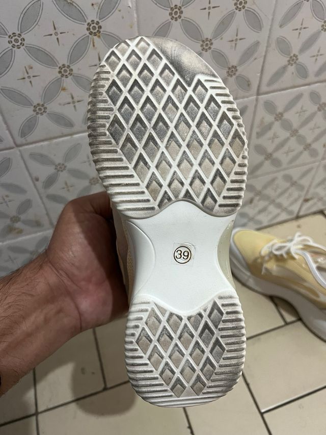 Zapatos v.i.konty 39