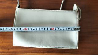 Bolso de mano blanco pálido 