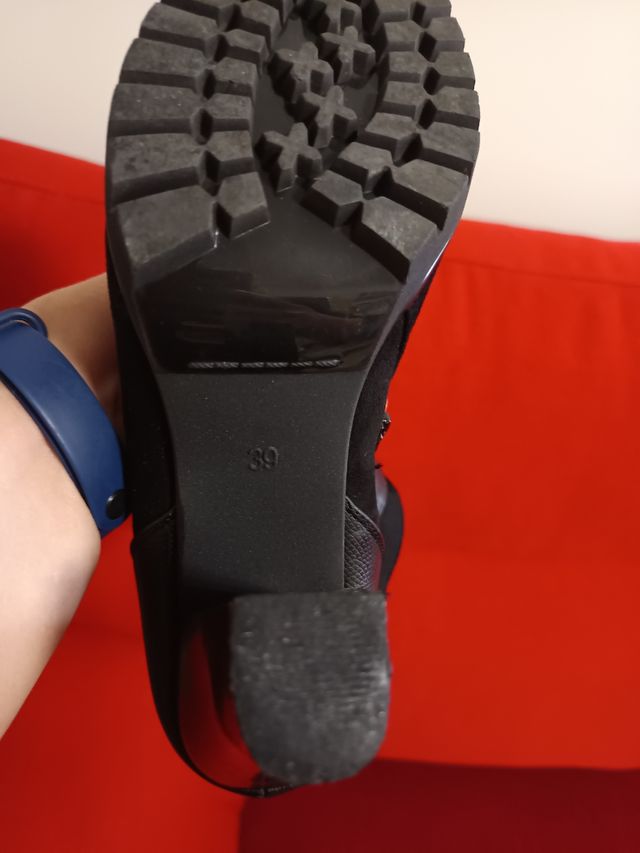 Botas negras de ante núm. 39