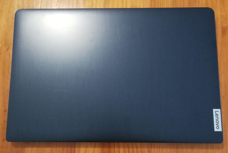 Portatil Intel i5 8x4.2ghz 4/20gb ssd 512gb IRis afbeelding 6