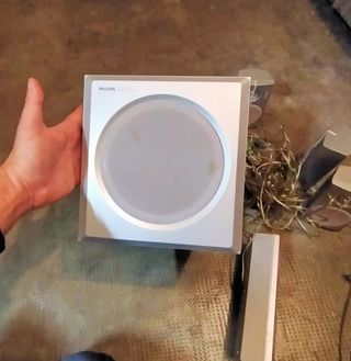 Bass reflex Philips subwoofer