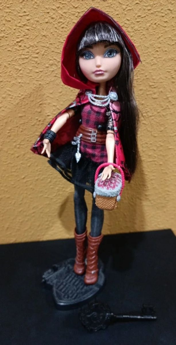 Muñeca Ever after