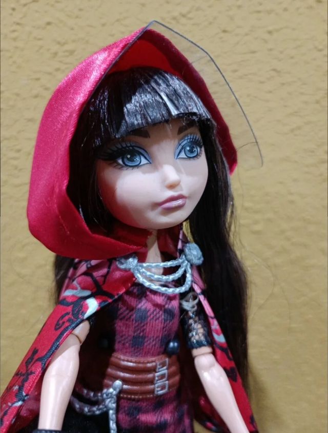 Muñeca Ever after
