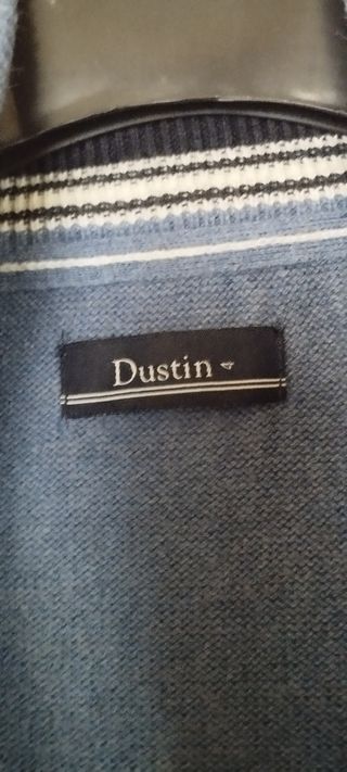 CHAQUETA CON CREMALLERA DUSTIN. NUEVA