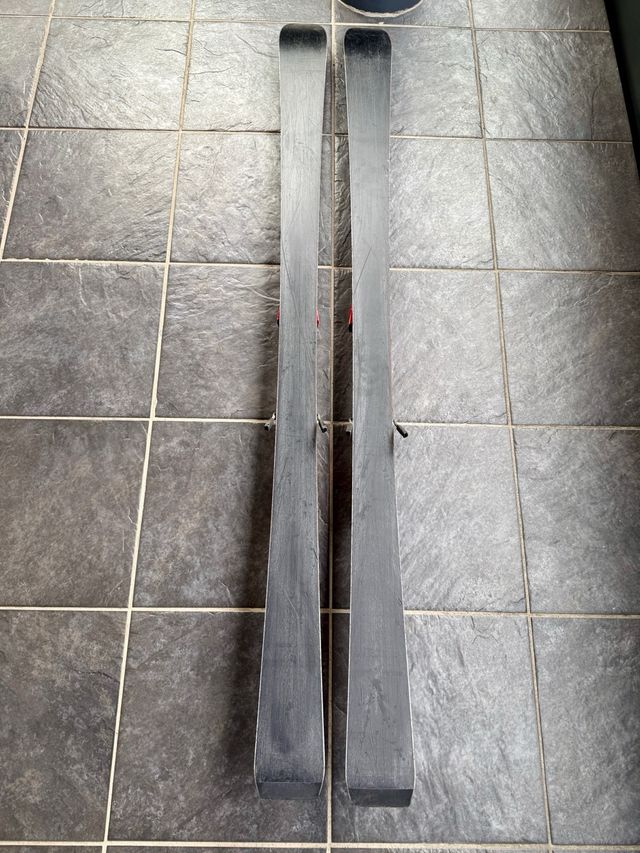 Esquis / Ski K2 Macht