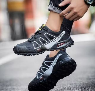 Zapatillas tenemos todas las tallas