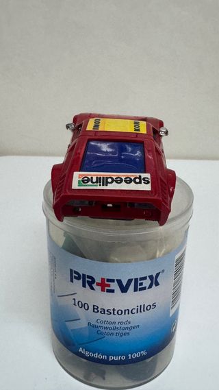 Coche de scalextric antiguo