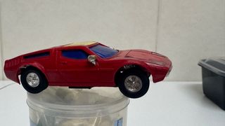 Coche de scalextric antiguo