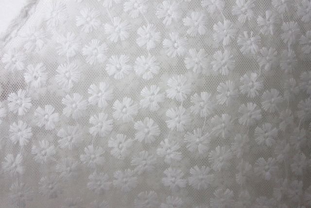 Top blanco transparente miniflor