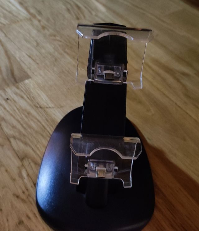 Cargador de mandos PlayStation 4