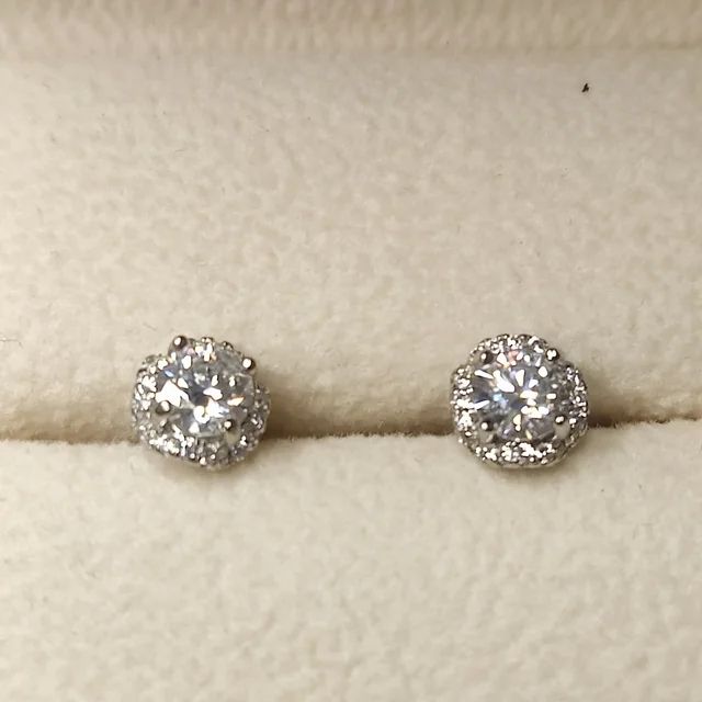 Pendientes de moissanita