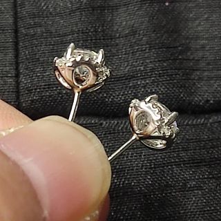 Pendientes de moissanita