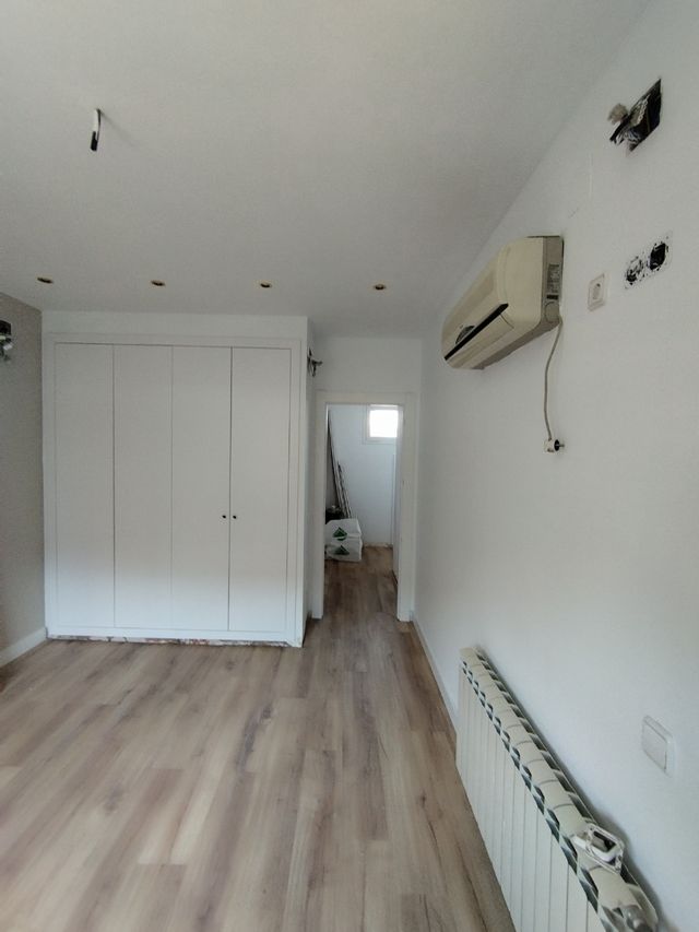 montador de suelo laminado y puertas


