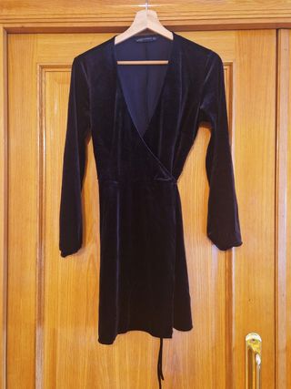 Vestido ZARA de terciopelo talla 36