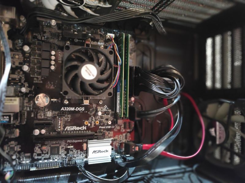Ordenador AMD Micro ATX, caja Corsair afbeelding 3
