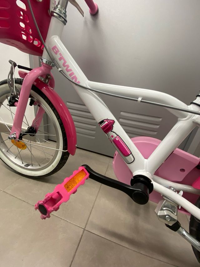Bicicleta niña rosa  btwin doctor girl con cesta