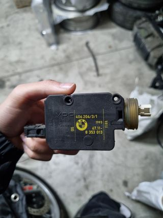 Motore chiuso bagaglio bmw e36