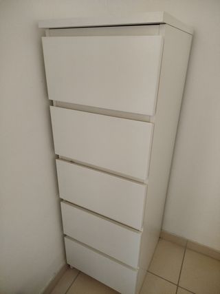 Malm ikea 5 cassetti con specchio