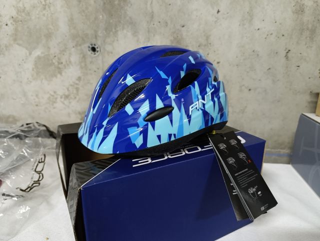 Casco infantil Force Ant