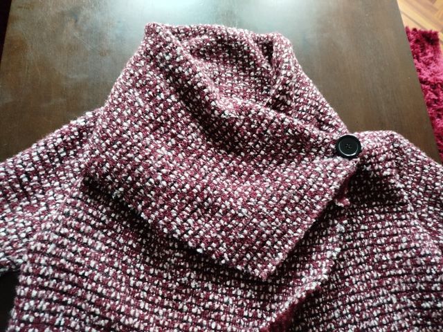 Abrigo de mujer, tipo poncho