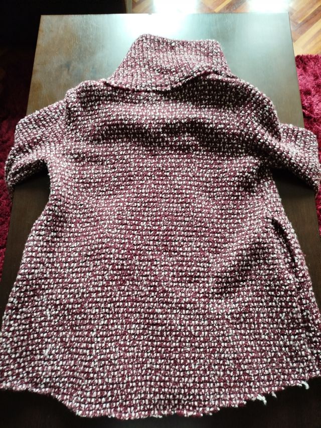 Abrigo de mujer, tipo poncho