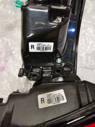 FAROS TRASEROS TOYOTA COROLLA SEDAN