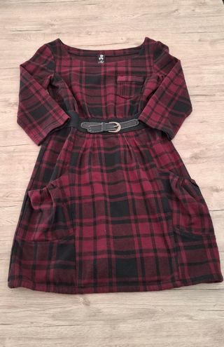 Vestido cuadros burdeos