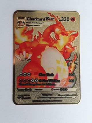 Carta pokemon dorada charizard Vmax metalica