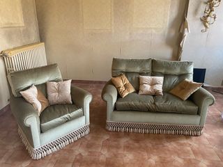 Divano e poltrona da sala