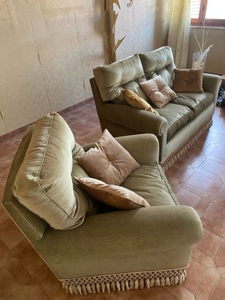 Divano e poltrona da sala