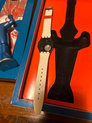 Swatch the club