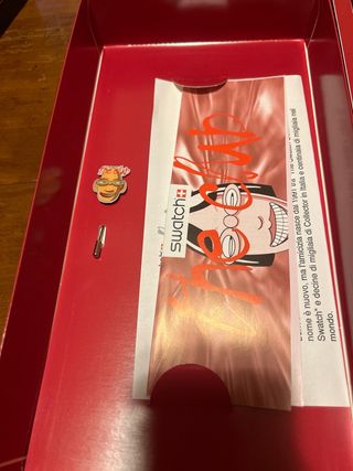 Swatch the club red version