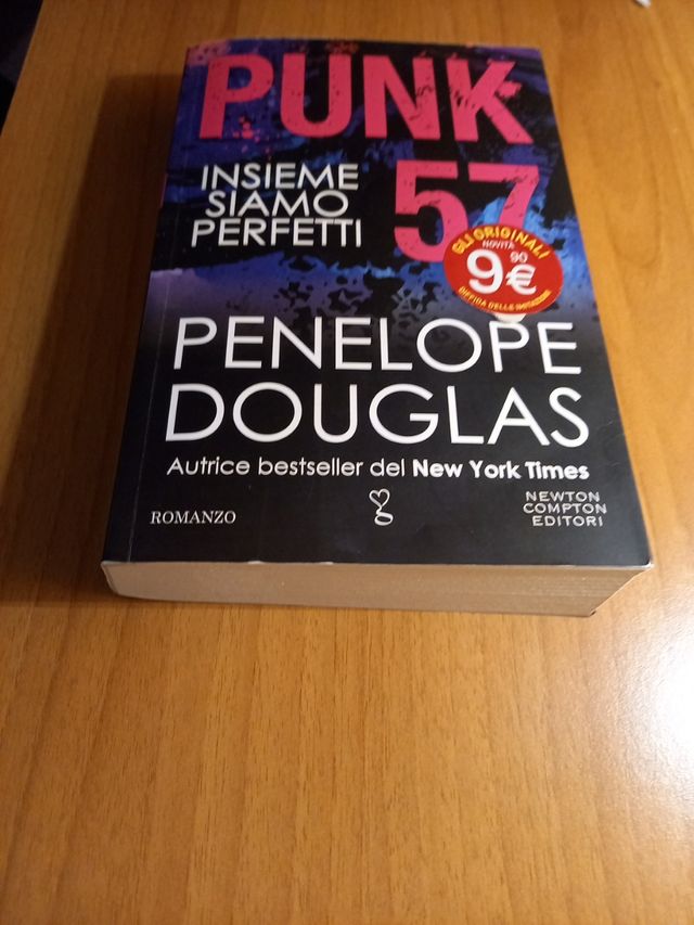 PUNK 57. INSIEME SIAMO PERFETT