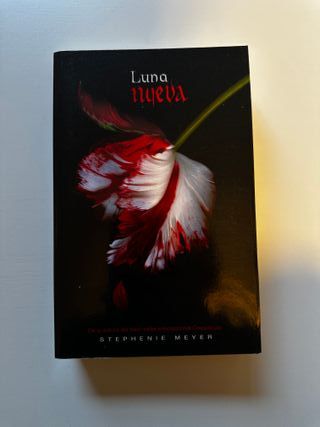 Luna nueva (Saga Crepúsculo 2)