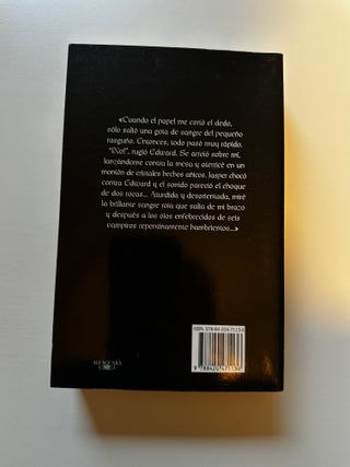 Luna nueva (Saga Crepúsculo 2)