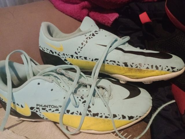 Botas de fútbol Nike Phantom GT2