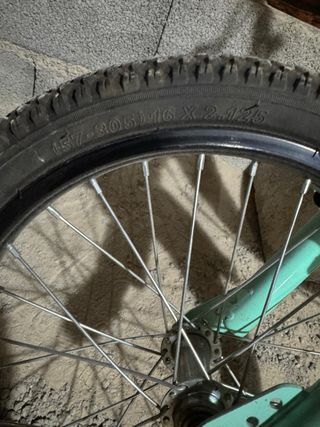 Bicicleta infantil para niña