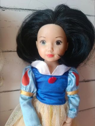 Muñecas Disney cenicienta y blancanieves