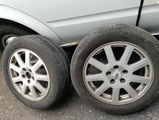 Llantas. de Ford tamaño 16