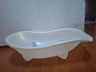 Bañera de bebe y adaptador