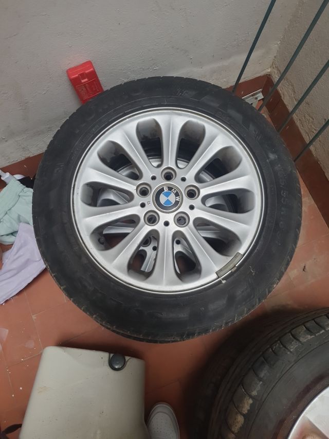 juego completo de Llantas com neumatico bmw