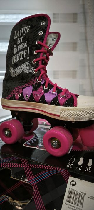 Patines cuatro ruedas Monster high N 38 